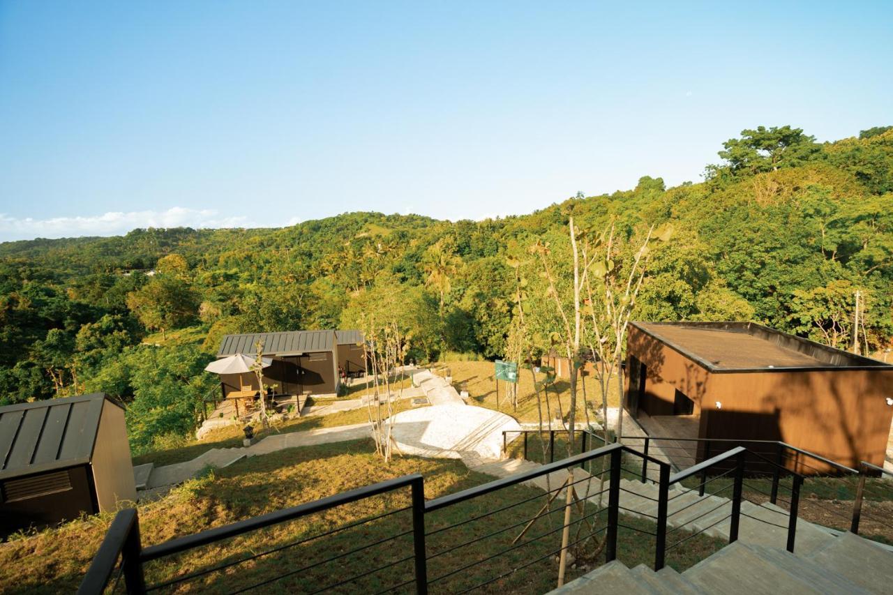 Hotel Bobocabin Umarato, Sumba Waikabubak Exterior foto